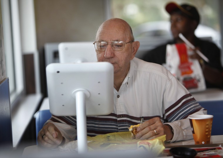 McDonalds instala iPads en sucursal de Virginia Beach. Foto: The Virginian-Pilot