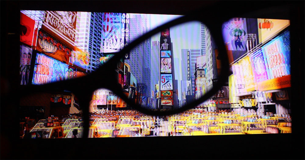 Пассивное 3d. 3д кинематограф поляризация. 3d очки для телевизора LG. 3d очки LG Cinema 3d. 3д картина для очков из кинотеатра.